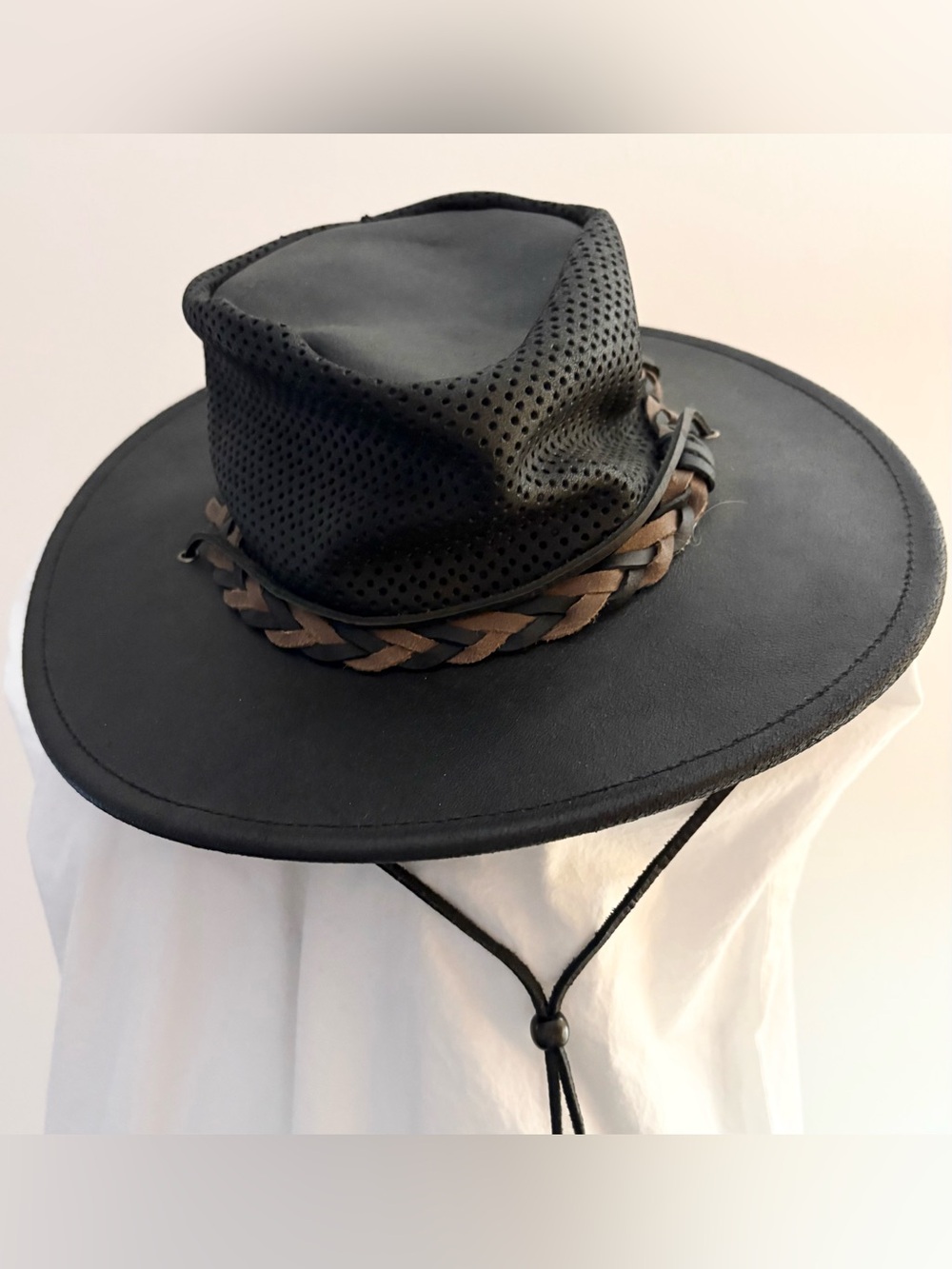 Minnetonka Leather Fold Up Hat